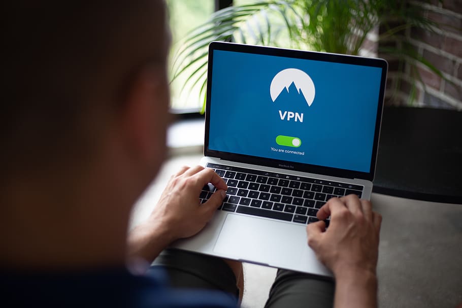 How to set up and use Chromecast VPN - Surfshark