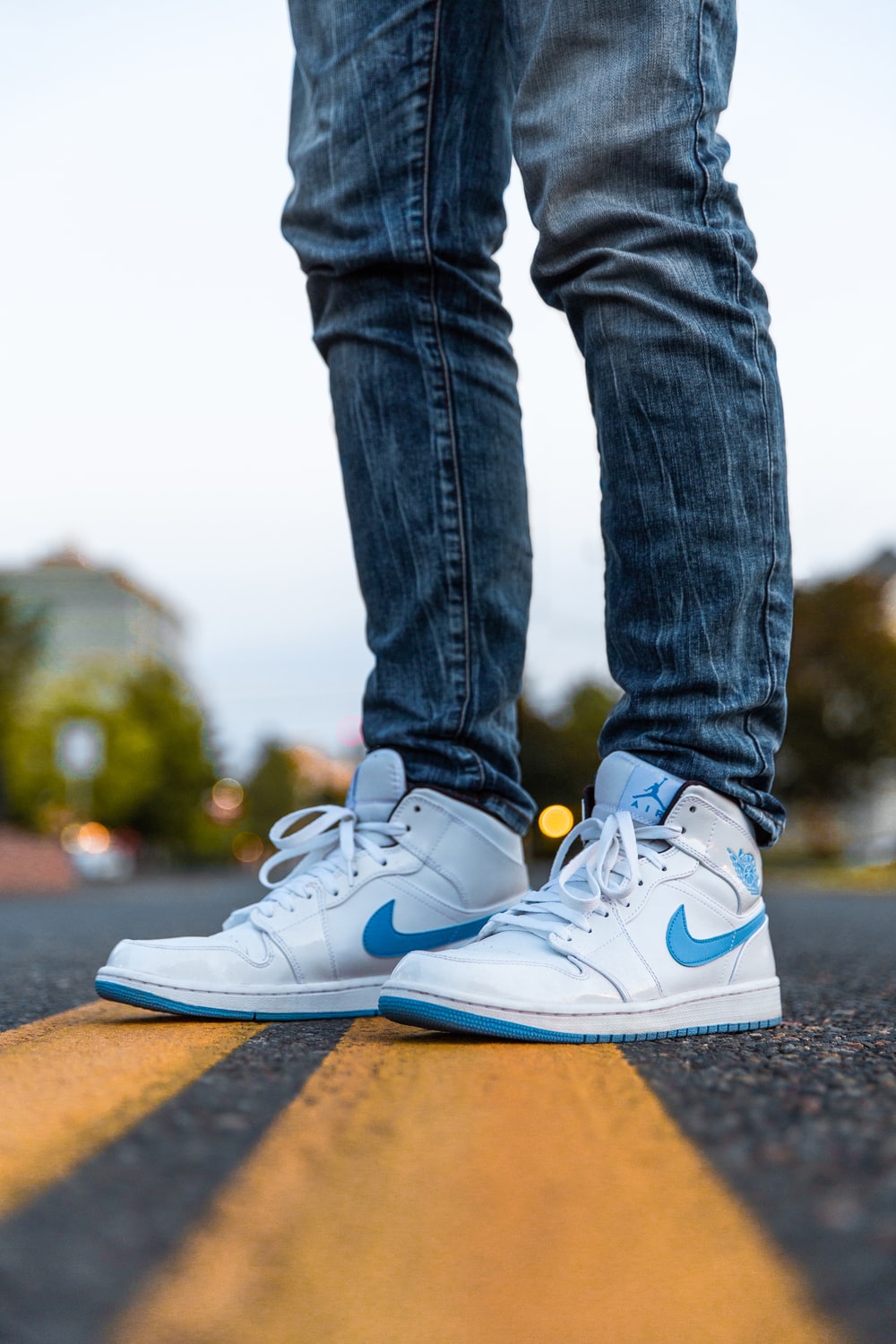 The best apps for buying sneakers | Engadget